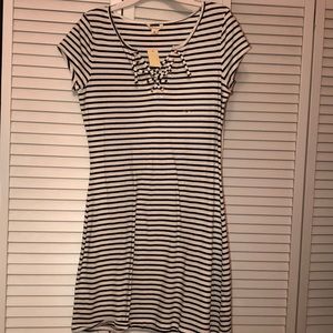 Aeropostale | Black & White stripe sun dress